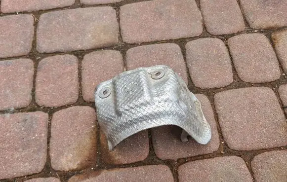 Exhaust heat shield