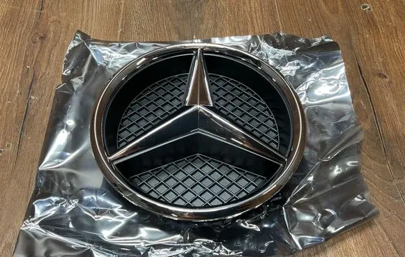 Mercedes-Benz B W246 W242 Manufacturer badge logo/emblem A0008880060