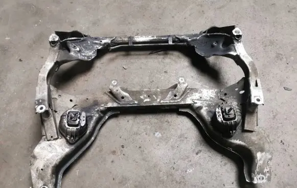 BMW 1 E81 E87 Front subframe 510044562