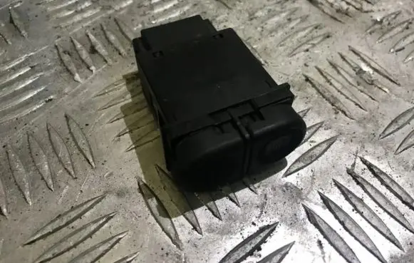 Volkswagen Sharan Windscreen/window heater switch 7M0959621C