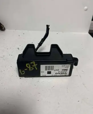 Volvo S60 Light module LCM 30698582AD 280406 89900752
