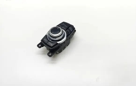 BMW 5 F10 F11 Head unit multimedia control 9253944 925394401 65829253944