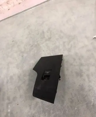 Seat Arona Electric window control switch 6f2867171