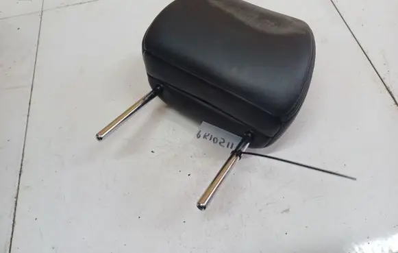 Honda Accord Front seat headrest 