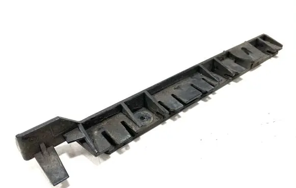 BMW 1 E81 E87 Fender mounting bracket 7118159 22405910