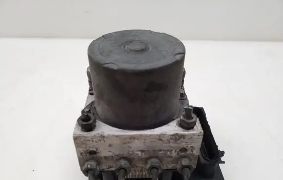 Nissan Primera ABS Pump 0265231317