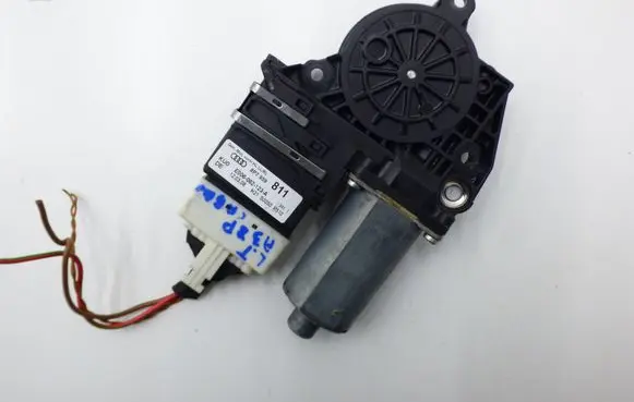 Audi A3 S3 8P Vent window/glass motor 8P7959811