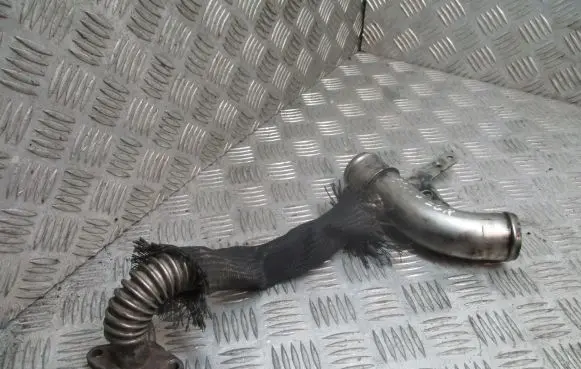Ford Mondeo Mk III Turbo air intake inlet pipe/hose 1C1Q-9E470-CA
