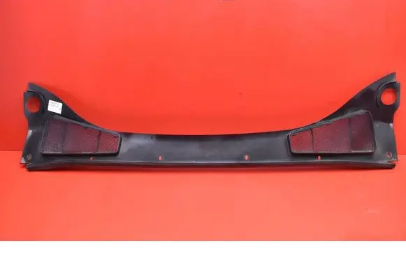 Ford Focus Wiper trim BM51-A02216-AE