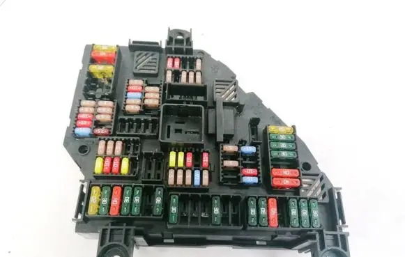 BMW 5 GT F07 Fuse box set 925281301 9252813-01