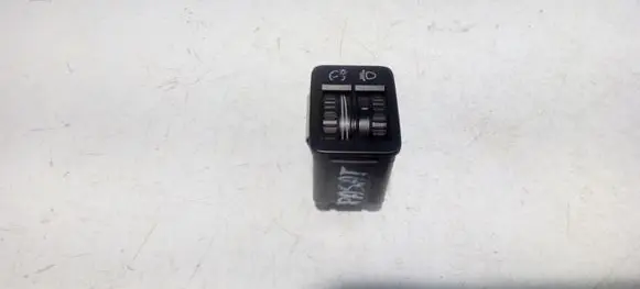 Volkswagen PASSAT B6 Headlight level height control switch 3CO941333A
