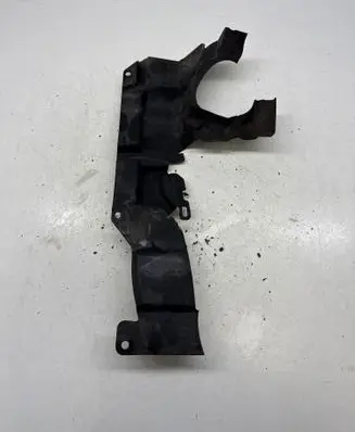BMW 1 E81 E87 Intercooler air guide/duct channel 7131711 51717131711