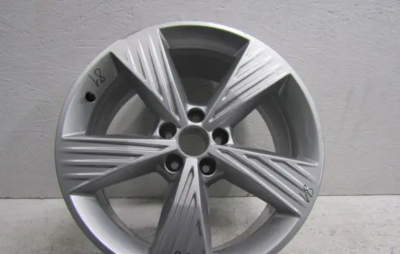 R19 alloy rim