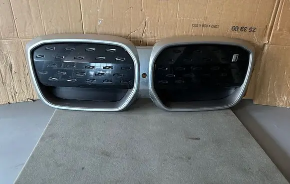 BMW iX3 G08 Front bumper upper radiator grill 9881798 18479712