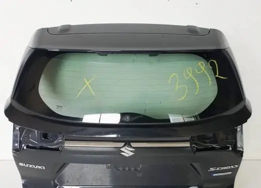 Suzuki SX4 S-Cross Truck tailgate 