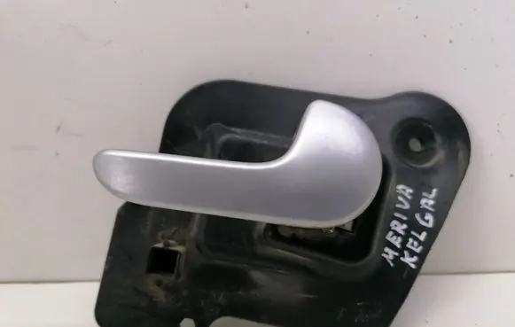 Opel Meriva A Rear door interior handle 032508 13121861