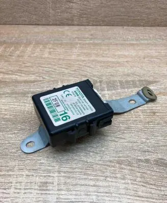 Toyota Prius (XW20) Door control unit/module 8999147030 48411010740