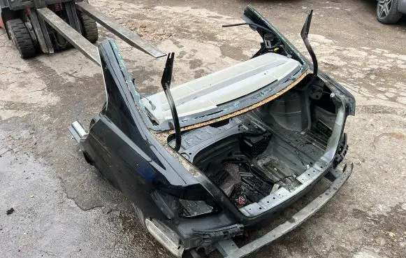 Mercedes-Benz C AMG W204 Rear bodywork 