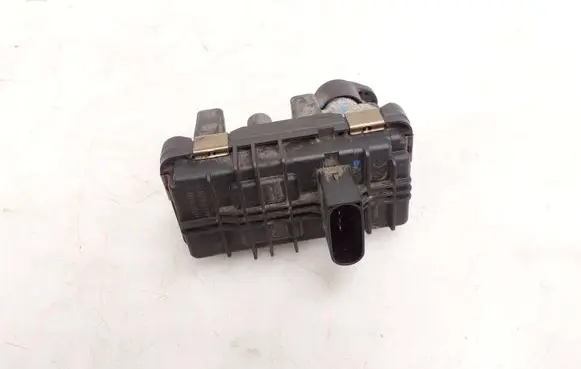 Jaguar XF X260 Turbine electric control actuator 4933519600 6NW01043027