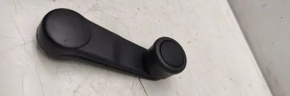 Audi A4 S4 B7 8E 8H Rear door window winding handle 8Z0837581B