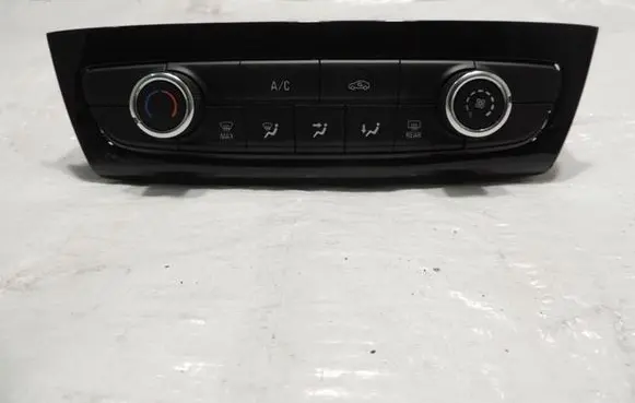 Opel Corsa F Climate control/heater control trim 39185221