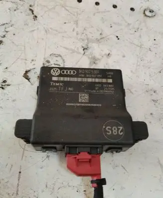 Volkswagen Touran I Gateway control module 1K0907530F 1K0907951