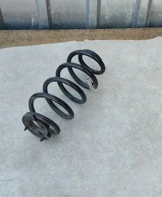 BMW 2 F45 Rear coil spring 6858306 33536858306 6871665