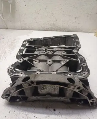 Renault Master III Oil sump 110172951R