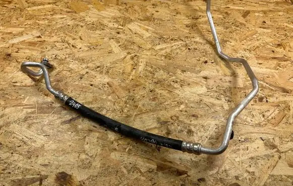 Mazda 3 Air conditioning (A/C) pipe/hose