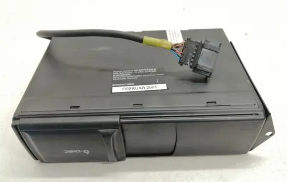 Audi A8 S8 D2 4D CD/DVD changer 1513765