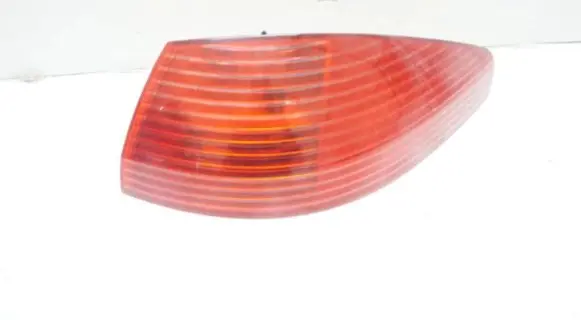 Peugeot 607 Rear/tail lights