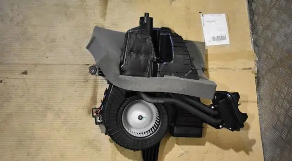 Mercedes-Benz GLE W167 Heater blower radiator