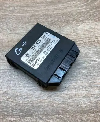 Volkswagen Golf V Parking PDC control unit/module 1K0919283A 0263004065