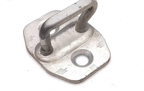 Mercedes-Benz Sprinter W906 Front door lock loop/hook striker A9067200004 63708Z65008