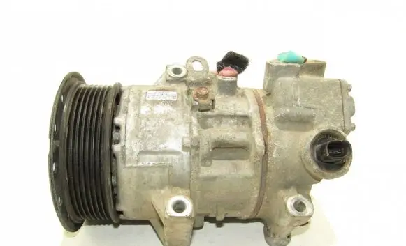 Toyota RAV 4 (XA30) Air conditioning (A/C) compressor (pump) 4472601252