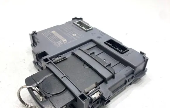 Renault Clio IV Ignition lock 285909343R