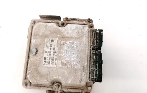 Chrysler Voyager Engine control unit/module 0281010290 P04727661AD