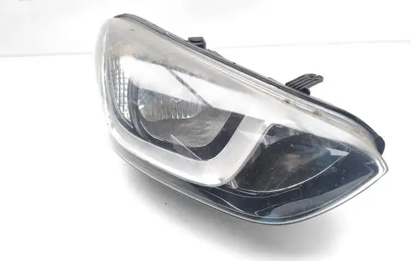 Hyundai i20 (PB PBT) Headlight/headlamp 92102-1J5