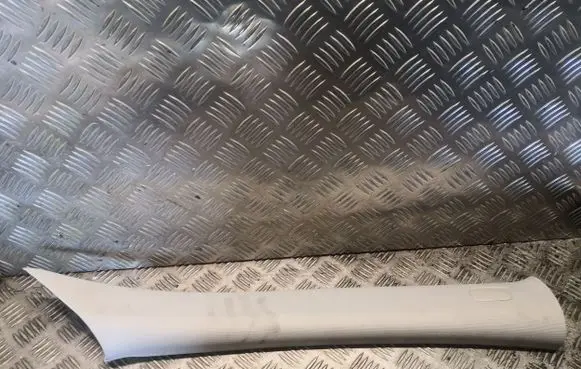Mercedes-Benz E W212 (A) pillar trim 2126906025 A2126906025