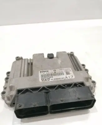 Alfa Romeo Giulia Engine control unit/module 55252369 0281018725 4L6880CBMA
