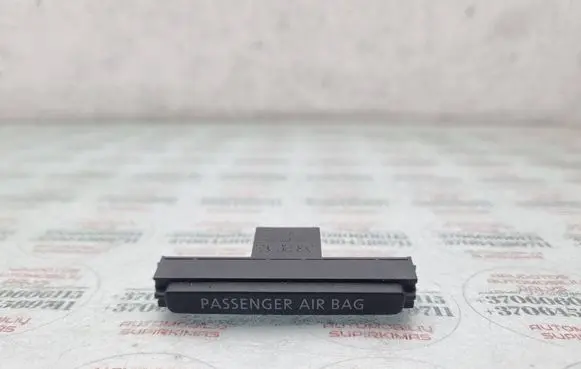 Volkswagen PASSAT B7 Passenger airbag on/off switch 3AA919234