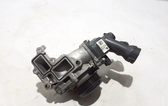 Mercedes-Benz GLE W167 Water pump A6542002300
