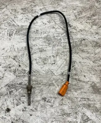 Audi A4 S4 B8 8K Exhaust gas temperature sensor 03L906088CC