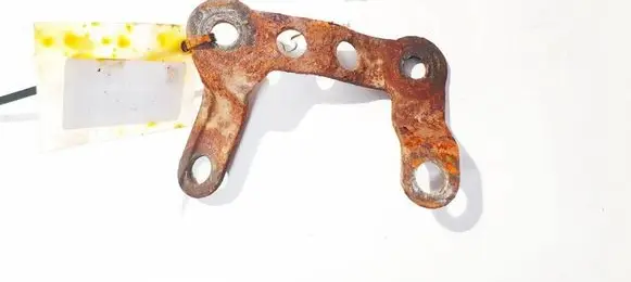 Subaru B9 Tribeca Engine mounting bracket