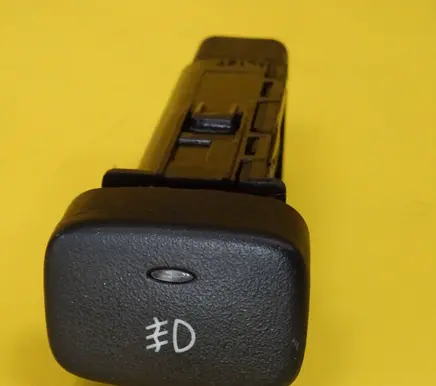 Chevrolet Evanda Fog light switch 