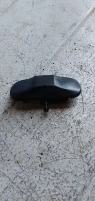 Windshield washer spray nozzle