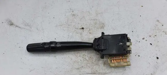 Toyota Avensis T220 Indicator stalk 17AO89C
