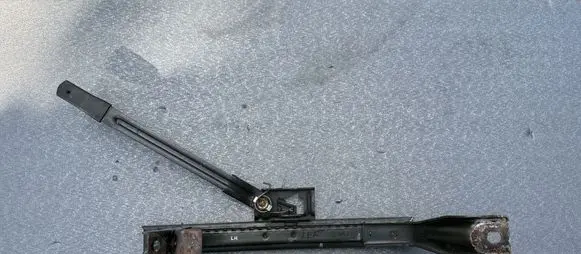 Nissan Patrol Y60 Front driver seat rail 8755201J00