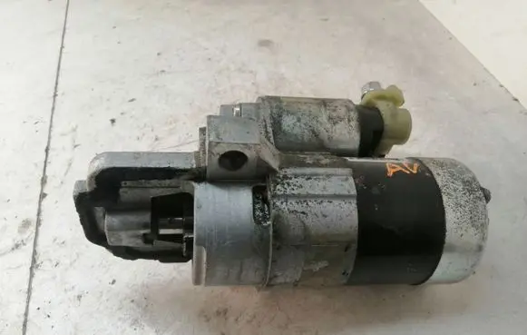 Mazda CX-3 Starter motor M000T90981 L813