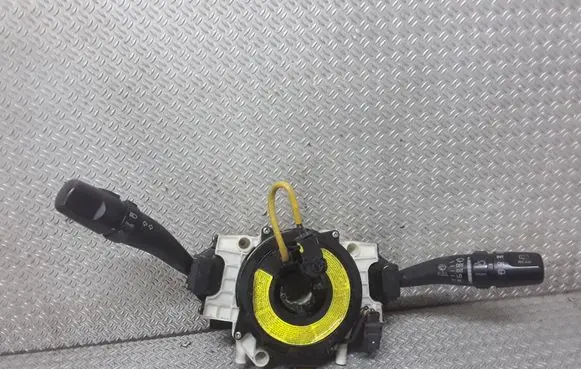 Hyundai Santa Fe Wiper turn signal indicator stalk/switch